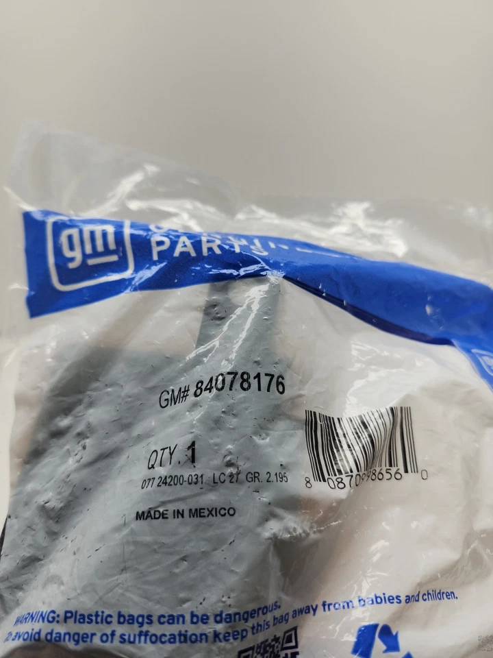 GM OE # 84078176 - Módulo de control de ayuda de estacionamiento - Nuevo, sellado de fábrica Foto 2 de 3