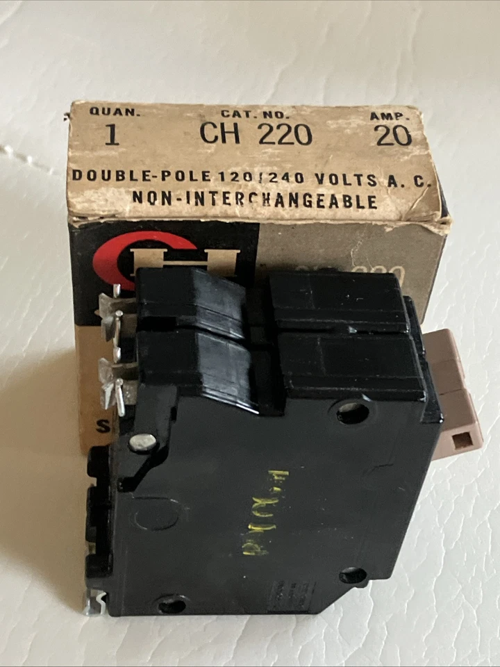 Eaton Cutler Hammer 20A 2P Circuit Breaker CH220 metal foot FULL NOTCH - Image 2 of 4