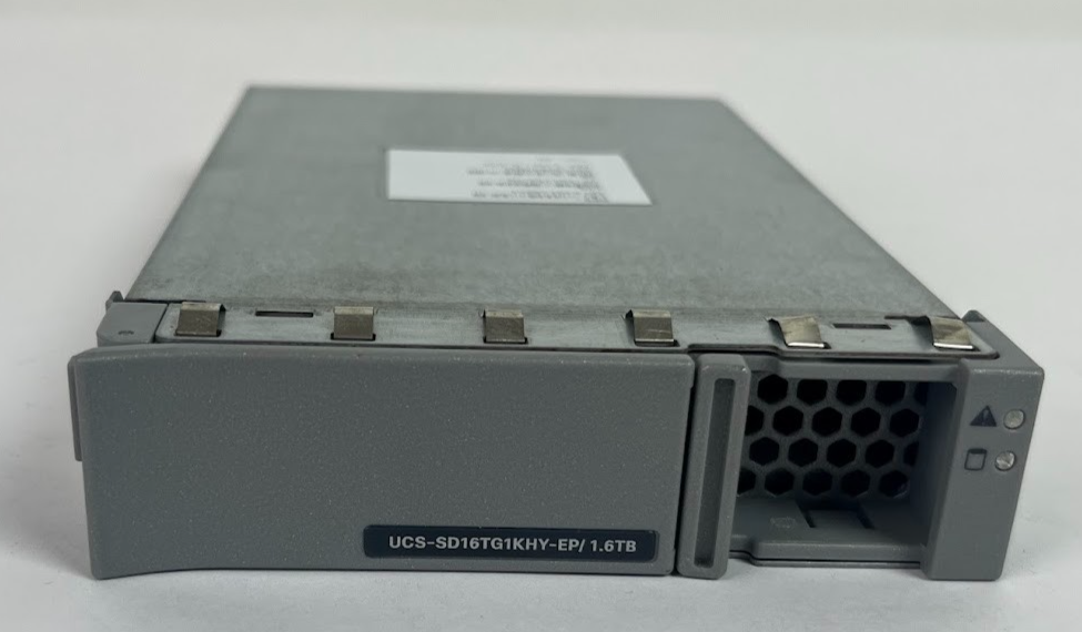 Cisco UCS-SD16TG1KHY-EP 1.6TB 12G SAS SSD Toshiba PX05SMB160