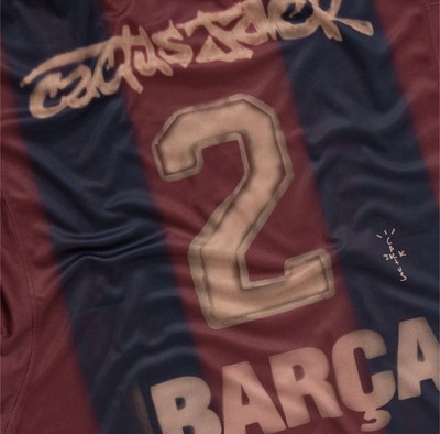 CJ X NIKE X FC BARCELONA RETRO 2000/01 HOME SKELETON JERSEY L