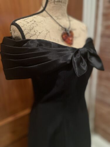 Vintage 90s Prom Dress Pinup Swing Formal Party Sexy Shoulder Betsy & Adam 9/10