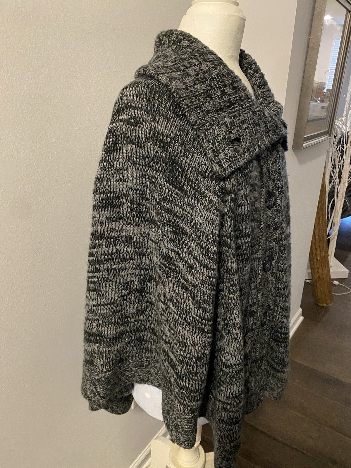 CASLON CAPE BUTTON DOWN MEDIUM/LARGE BLUE Comfy - image 2