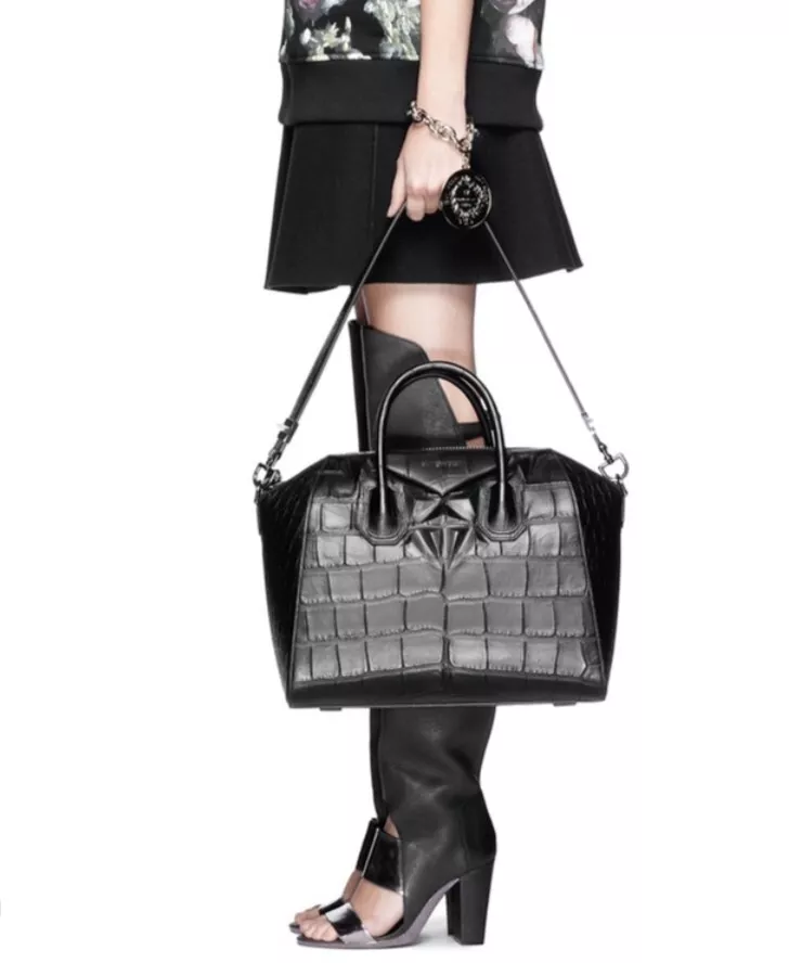 Givenchy Black Medium Antigona Bag