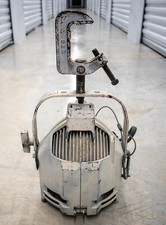 ETC Source 4 Par, white, medium lens, edison connector, used lamp