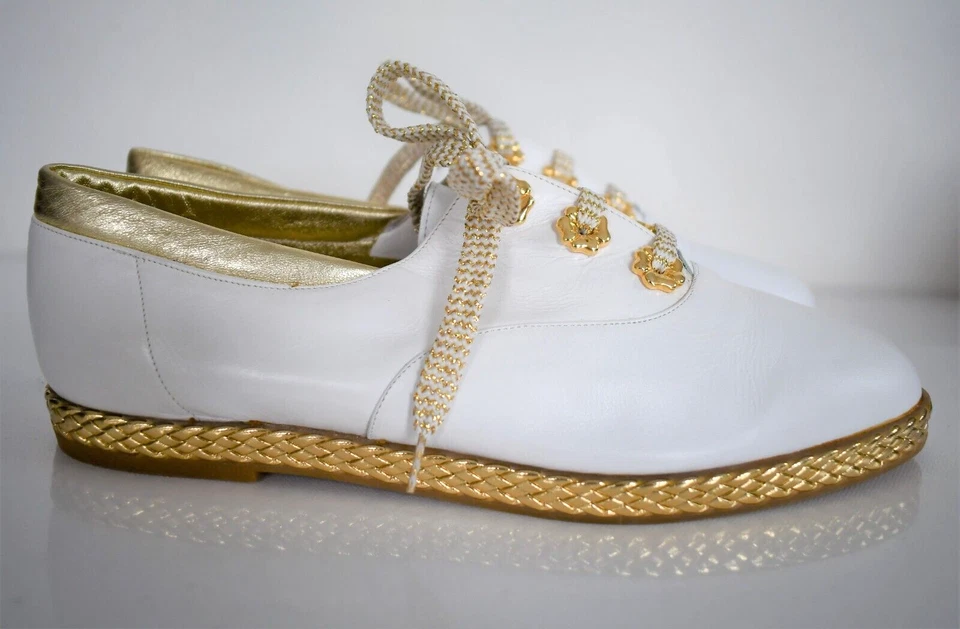De colección Nuevo Antiguo Stock Bally Jallut Cuero Blanco Borde Dorado Zapatillas Planas 8.5/9M Foto 4 de 4