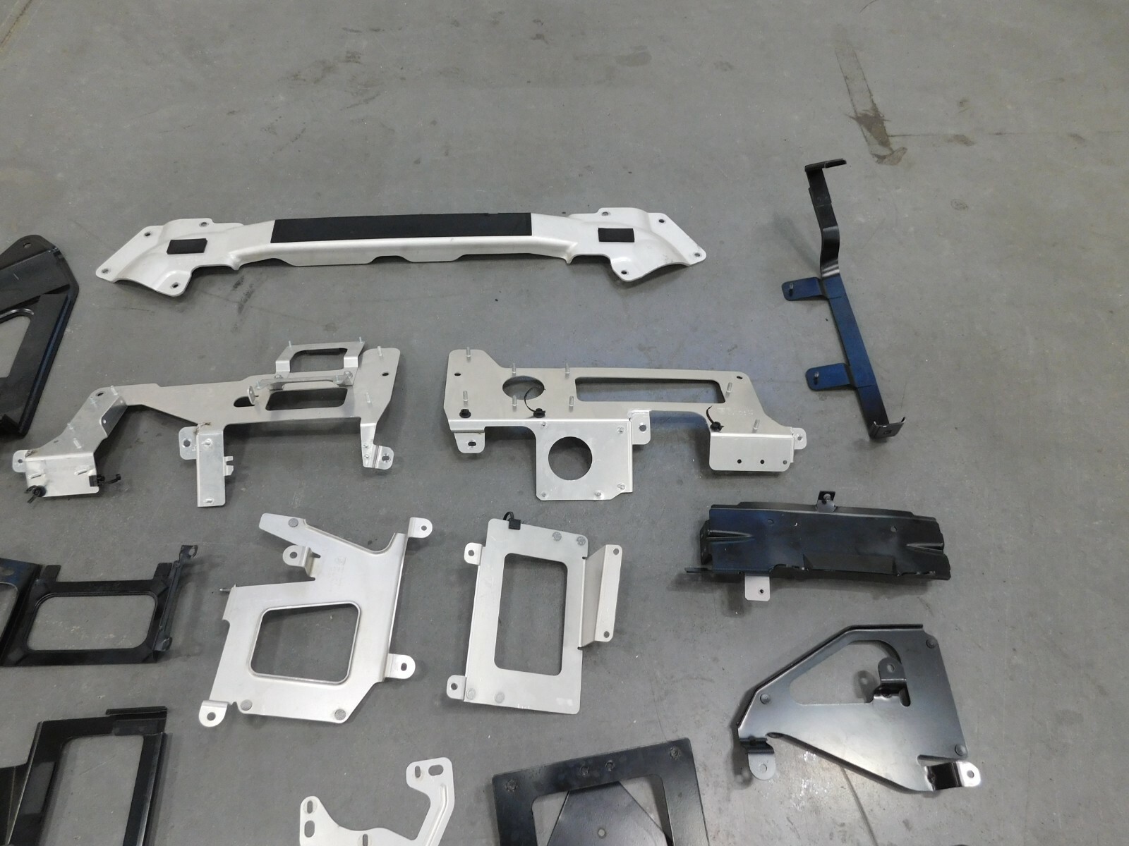 2018 Lamborghini Aventador S LP740-4 Assorted Mounting Brackets #6651 Z1