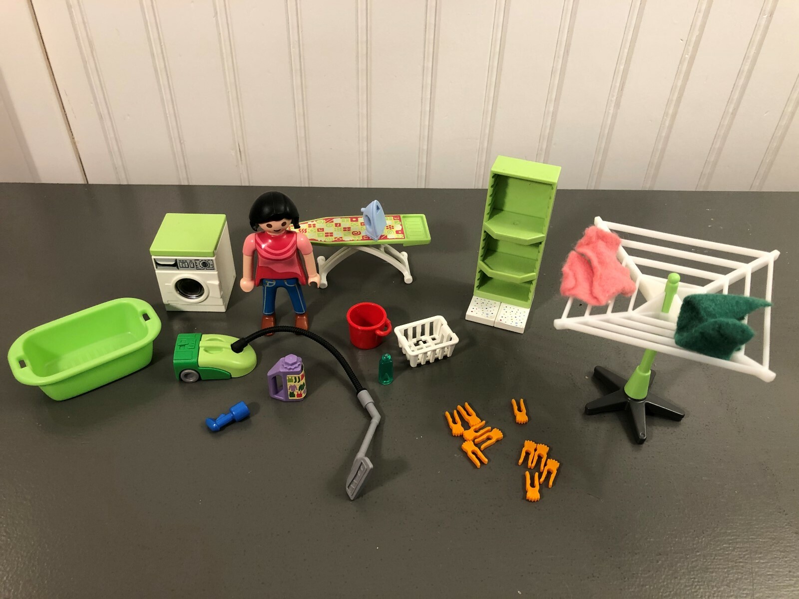 playmobil laundry room