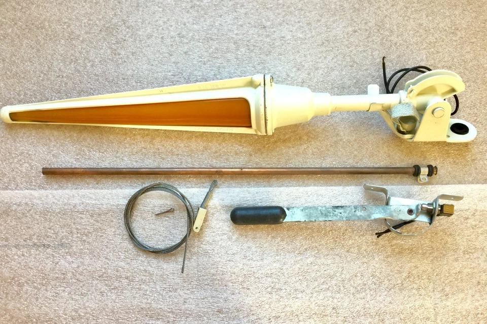 UNIVERSAL DETROIT Electric TRUCK ARM SIGNAL CHEVY FORD GMC DODGE before & 1949 - Image 2 of 4