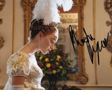 PHOEBE DYNEVOR signed autograph 20x25cm BRIDGERTON in person autograph