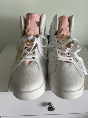 Air Jordan Sport Shoes Size 10 White And Light Pink For Men