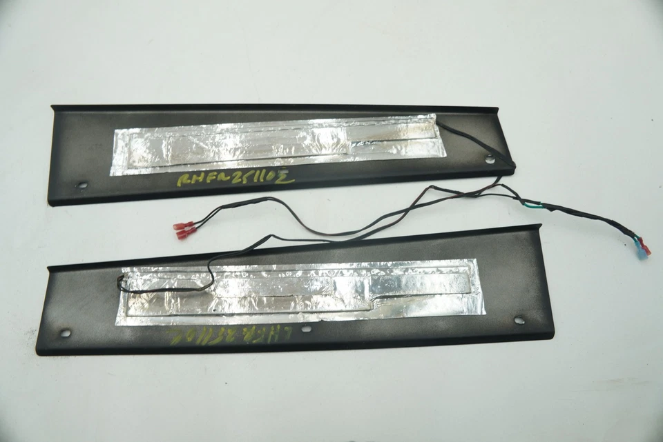 Juego de panel de cubierta de moldura iluminado placa rasguño umbral de puerta Dodge Viper edición Mamba Foto 4 de 4