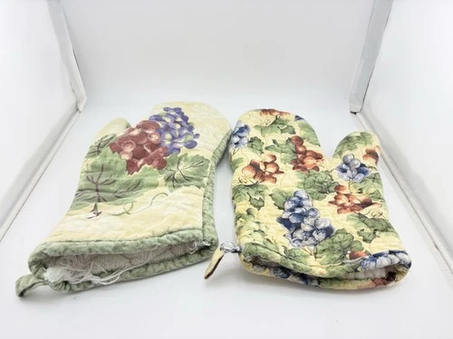 Vintage Oven Mitts 10” Grape Decor Kitchen Pot Holders