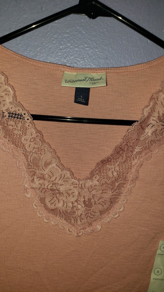 Universal Thread Pink Top Lace V-Neck Short Sleeves Size S NWT | eBay