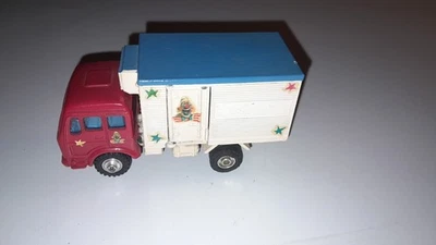 CIRQUE AMAR CAMION METAL VEHICULES MINIATURES - Photo 1/4