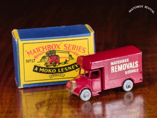 Rare Lesney Matchbox No.17a Bedford Removal Van & Original box, Maroon