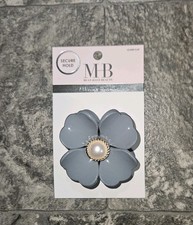 Must Have Beauty Acrylic Flower Hair Claw With Faux Pearl Accent In Gray BNIB