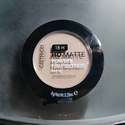 CATRICE 18H HD MATTE  POWDER FOUNDATION NR O10W