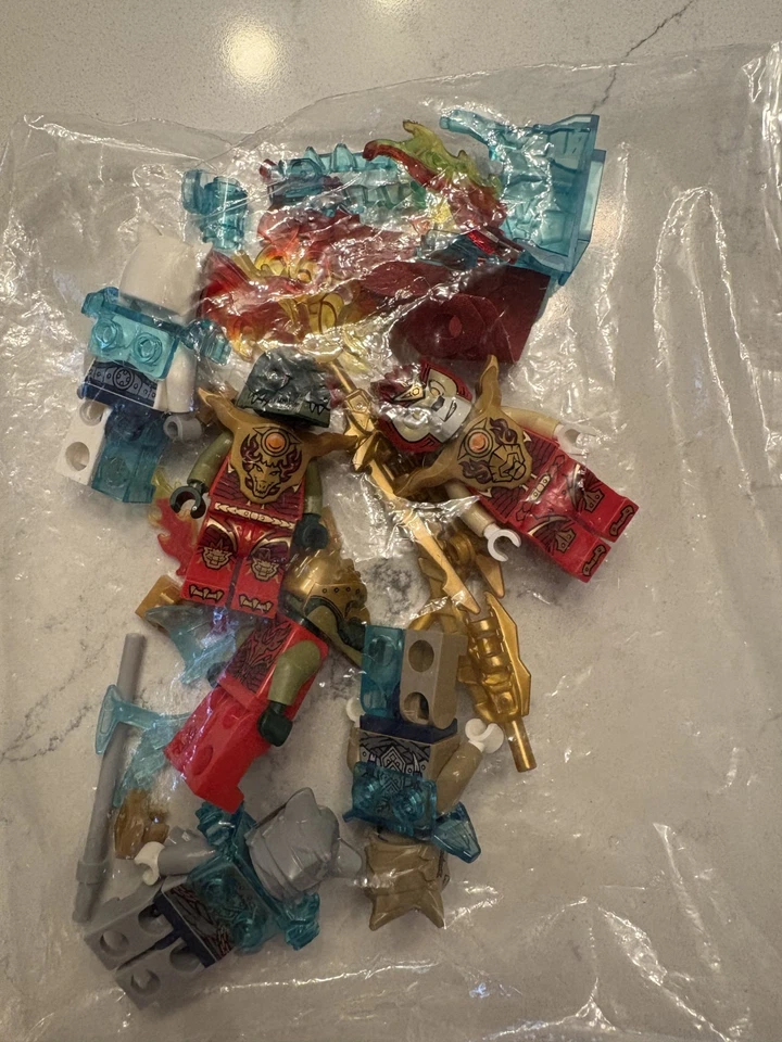 LEGO LEGENDS OF CHIMA: King Crominus' Rescue 70227 100% Complete w/ minifigures - Image 2 of 3