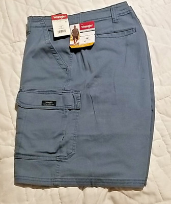 Wrangler Five Star Heritage Relaxed Fit 10''inseam Size 38 (Muted) Blue NWT