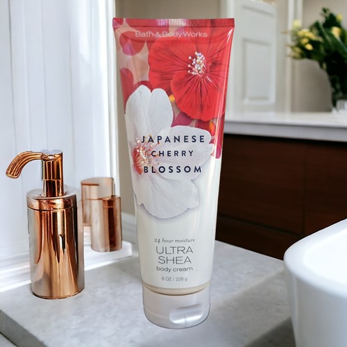 Bath & Body Works japanische Kirschblüte 24 Stunden Ultra Shea Körpercreme 8oz Neu