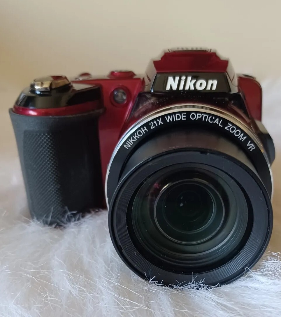 Nikon COOLPIX L120 Digital Camera 14.1 Megapixel Wide 21x Zoom 921k