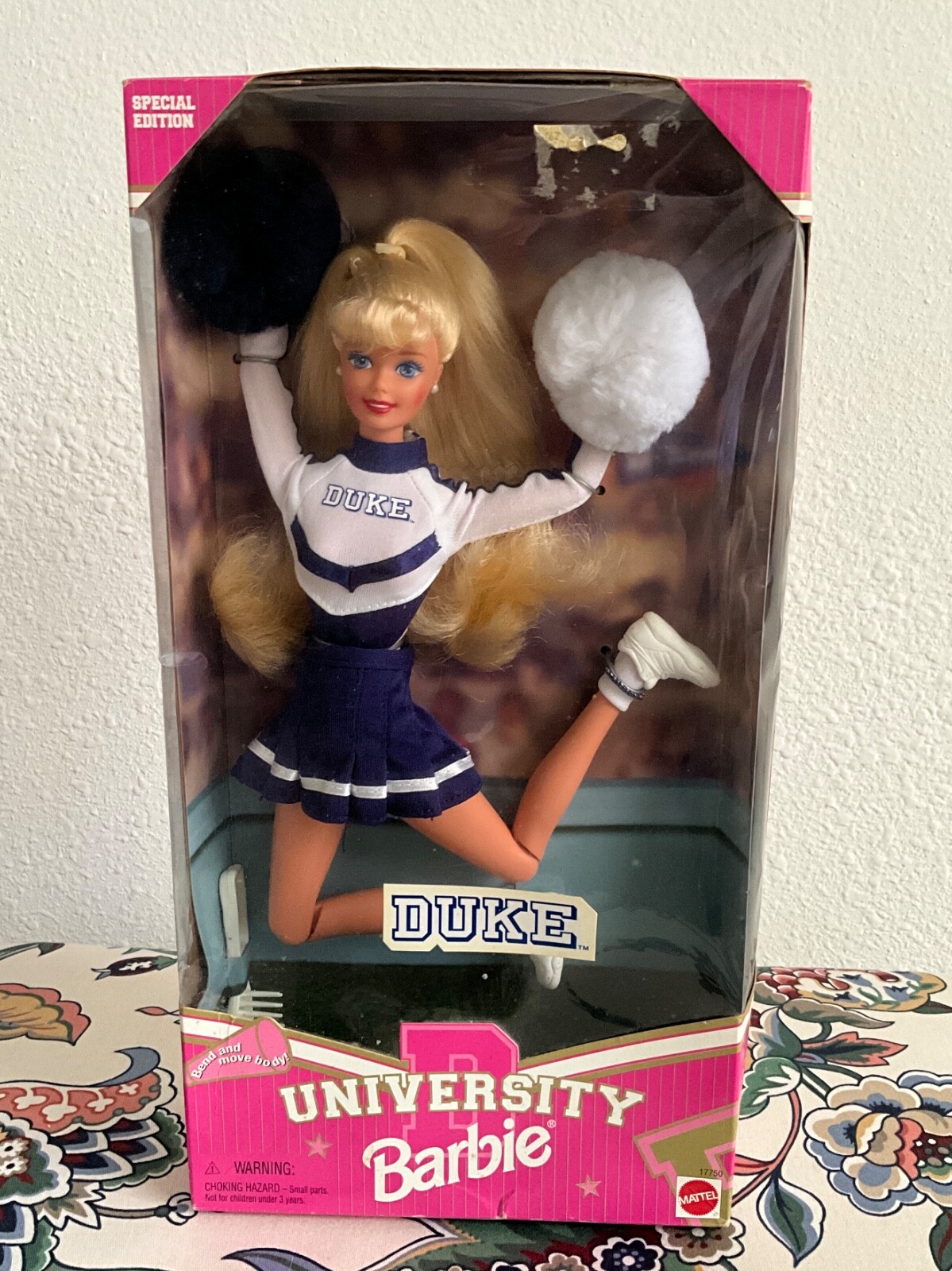 Vintage NEW 1996 University Barbie Special Edition DUKE Blue Devils Cheerleader