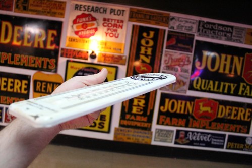 SELTEN 50er JAHRE KAW BAUERNHOF DÜNGER FUTTER SAMEN MAIS GEPRÄGTES METALL THERMOMETER SCHILD IH - Bild 13 von 16