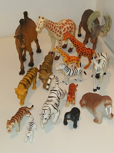 15 STCK. WILD DSCHUNGEL TIERREICH SPIELZEUG KUNSTSTOFFFIGUR KINDER 1"-5" - Bild 1 von 7