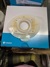 Get 2 boxes of 10505 Pre Cut 1  1/8  * 28mm Click Ostomy Barrier