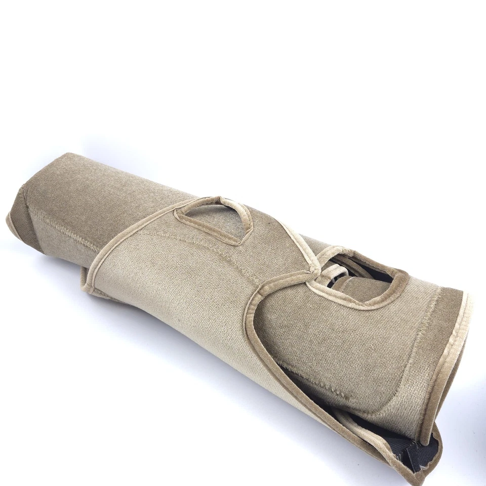 Alfombrilla para cubierta de tablero beige Coverking GMC Yukon XL material de terciopelo 2015-2020  Foto 2 de 2