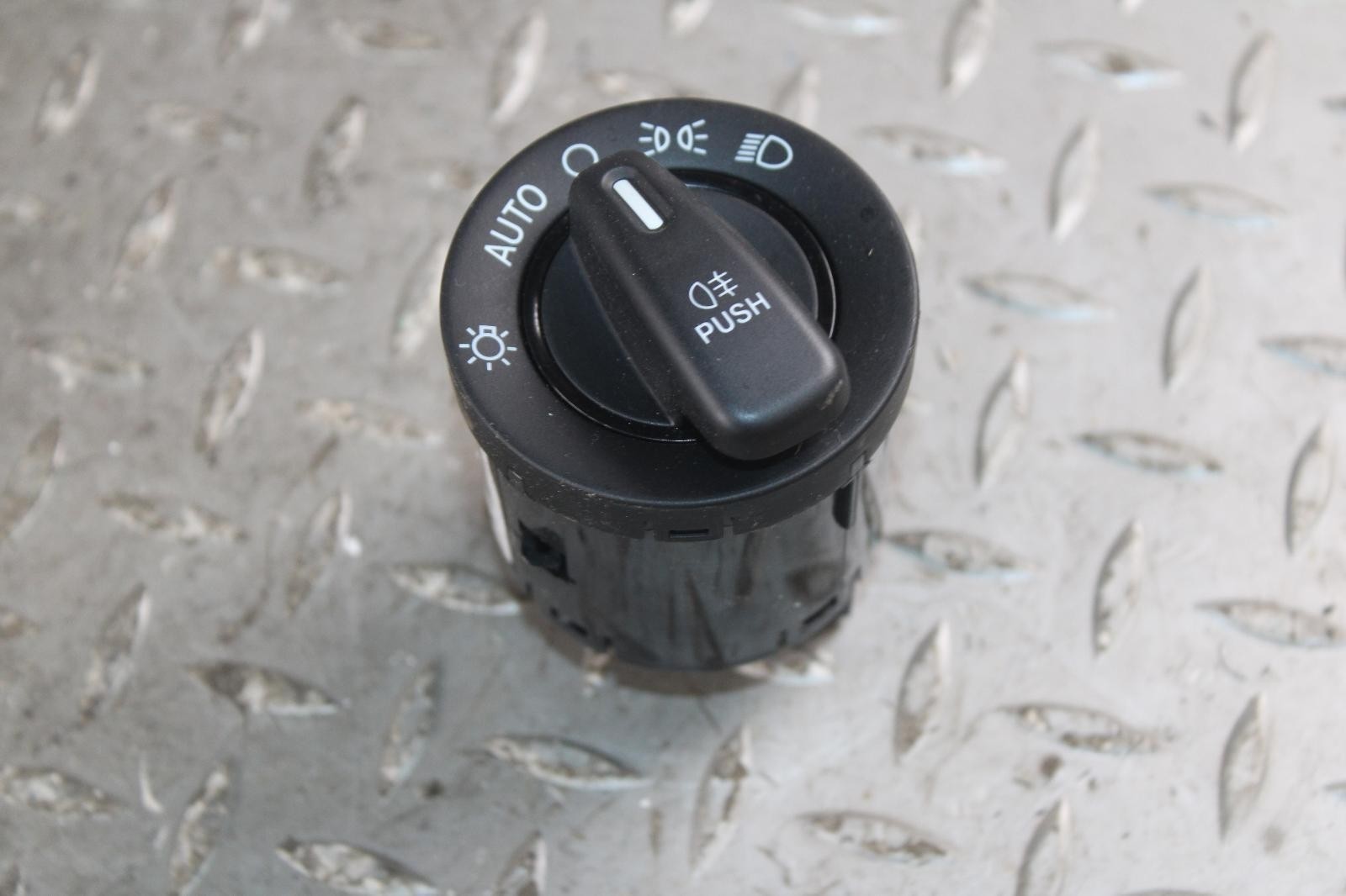 14-20 Maserati Ghibli Dash LH Headlight Switch Control Factory OE OE WTY
