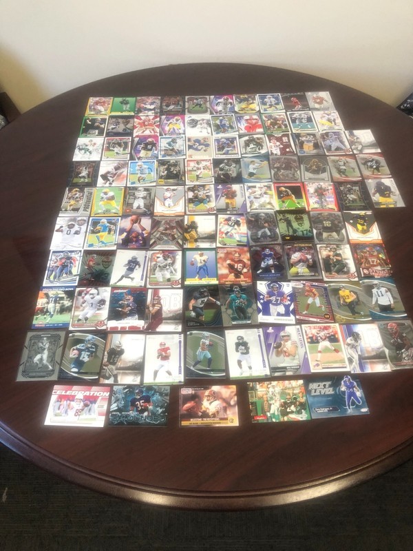 Huge Lot of Football Cards. Rookies, Inserts, Mahomes, Marino, Montana