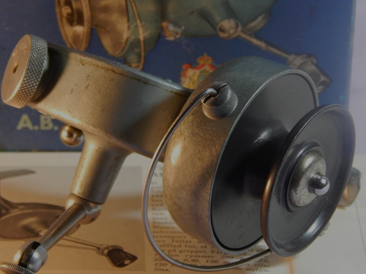 1957 vintage first version ABU 444 Record spinning reel-used