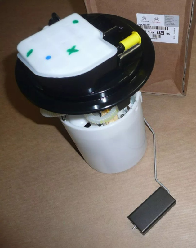 Pompe à carburant de remplacement 9813573780 pour entretien Citroën C3 Picasso