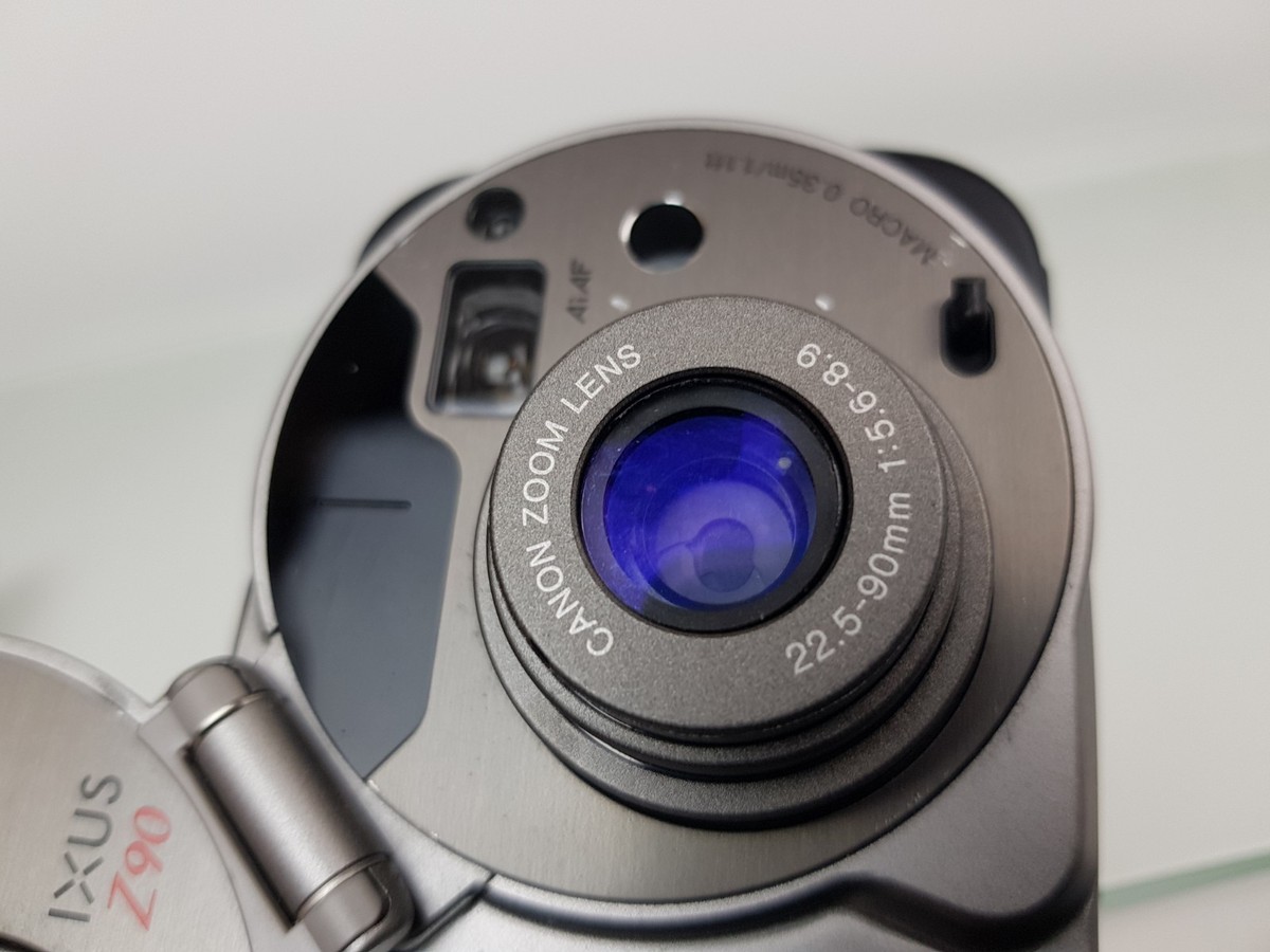 Canon IXUS 950 IS Review: A Compact Classic for Creators – Dutch|Thrift