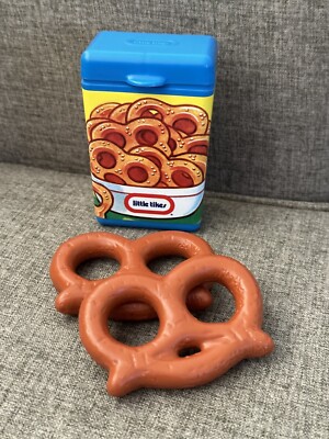 Little Tikes Food Pretzel Box With Pretzels