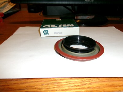 CHICAGO RAWHIDE 15790 OIL SEAL =1.575'' X 2.91'' X .394''~( NATIONAL 474113)