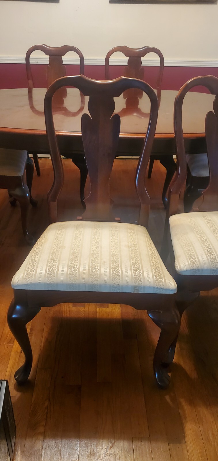 Thomasville Winston Court Dining Room SETTable 6 Chairs + 2 Leaves