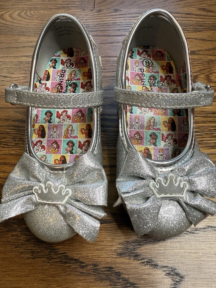 Toddler Girls Disney Princess Silver Glitter Metallic Mary Jane Heels Size 8 - Image 3 of 4