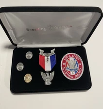 BSA SCOUTING AMERICA EAGLE RANK AWARD MEDAL KIT CURRENT 2025 MINT W/PINS & PATCH