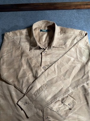 Tom James Men s Large Beige Texture Dress Shirt Custom Button Down