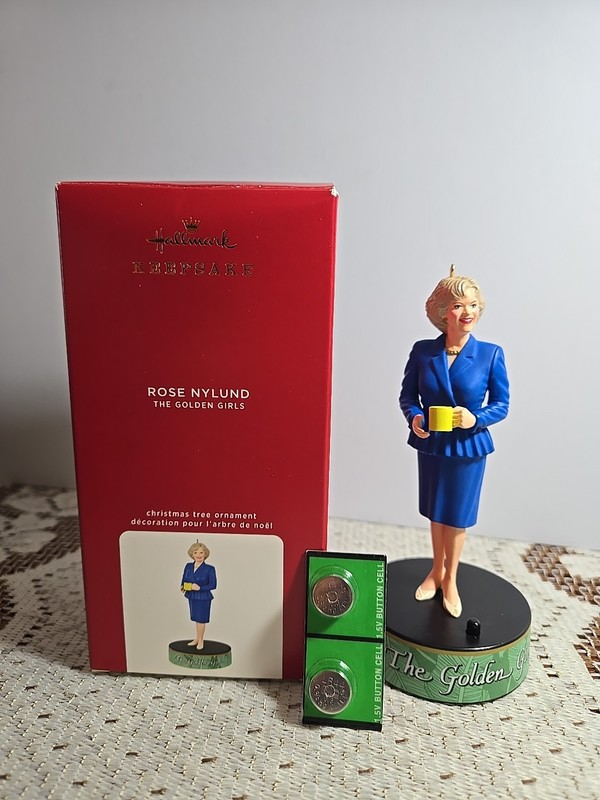 2020 Hallmark Ornament - The Golden Girls Rose Nylund - w/Sound - Original Issue