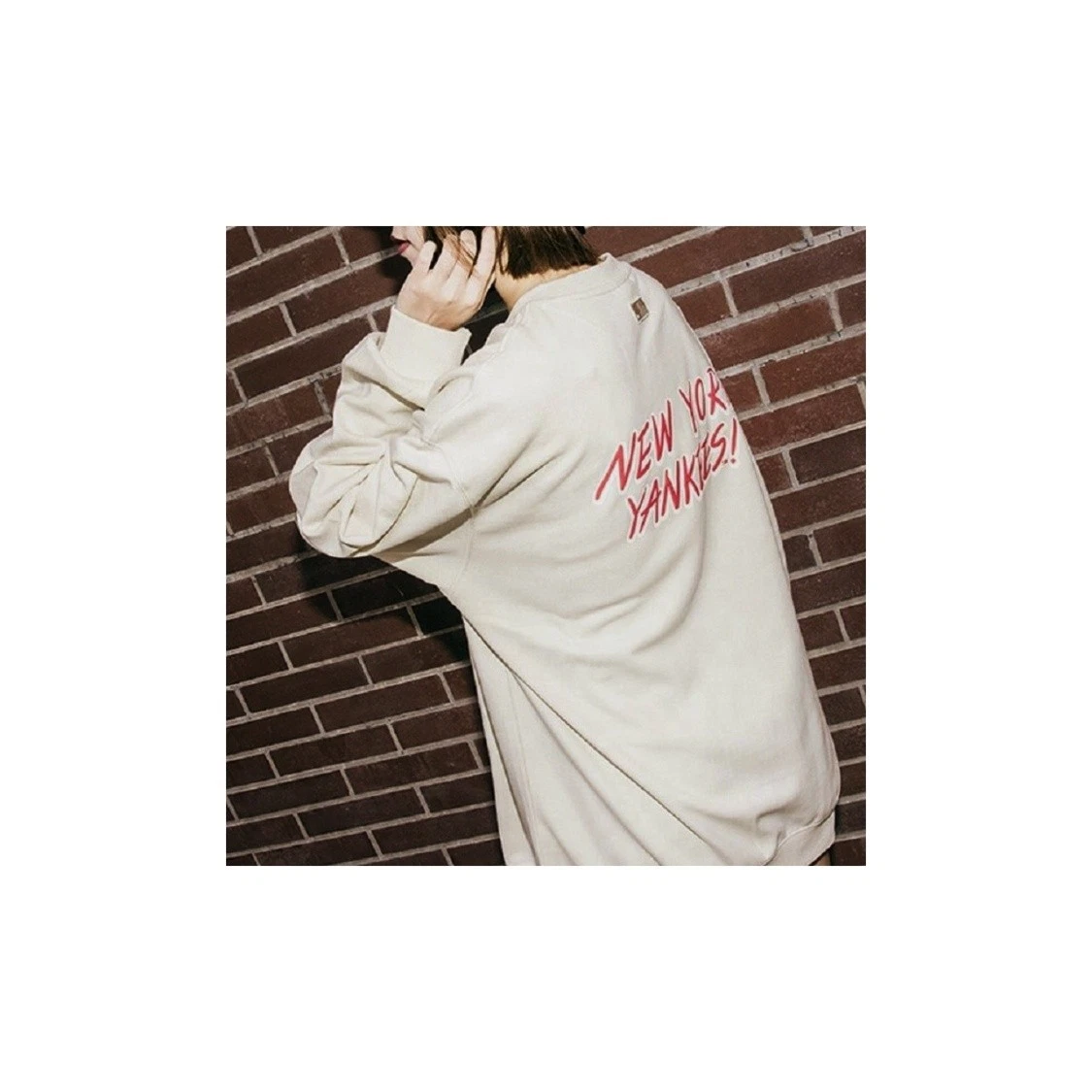 Logo Print Loose Fit Crewneck Pullover Sweatshirt for Fall Unisex Ivory