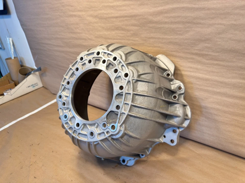 Оригинальный корпус Land Rover Discovery II Bell PN 1043422283 - Изображение 3 из 4