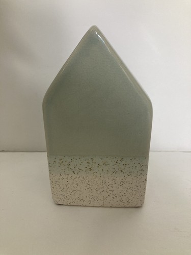 Scott Living Home Glazed Ceramic House Shaped Aqua Blue 6" Tall Flower Vase NEW - Picture 3 of 8