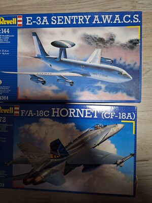 Plastikmodellbau Flugzeuge F/A-18C Hornet&E-3A Sentry A.W.A-C.S