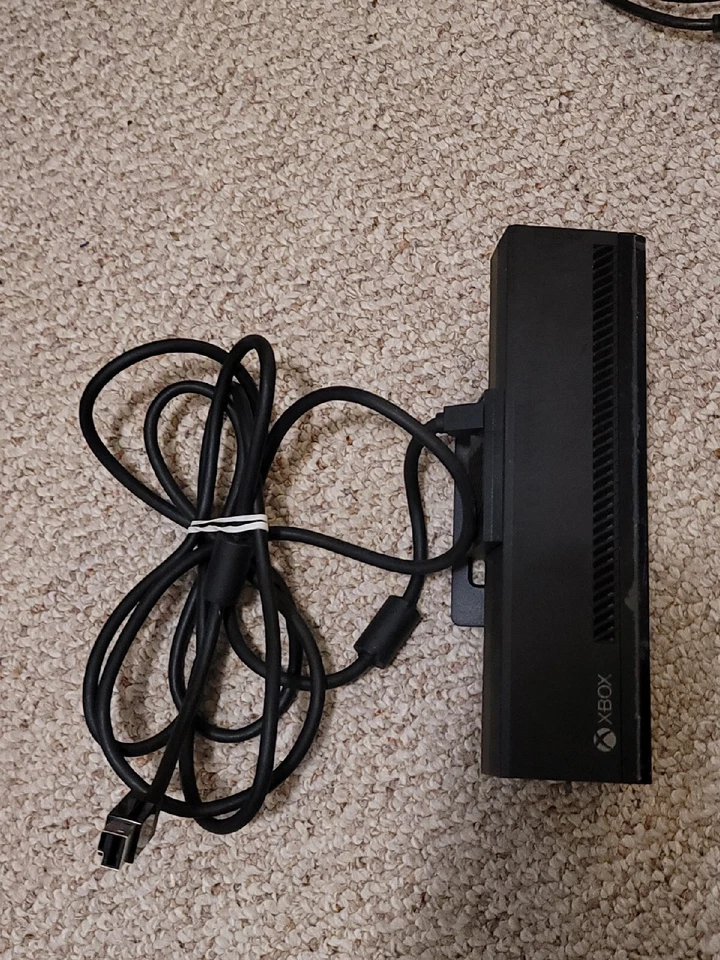 Microsoft Xbox One Kinect Camera Motion Sensor Bar-Model 1520 Works Great. READ - Image 2 of 4