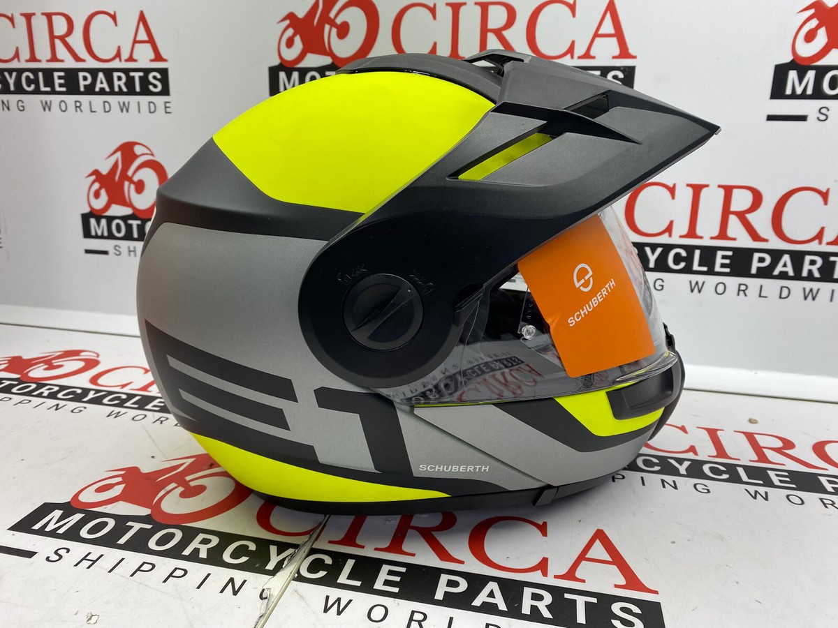 SCHUBERTH E1 ヘルメット 中古 SCHUBERTH E1 ADVENTURE HELMET GUARD YELLOW size XS/53 ONLY