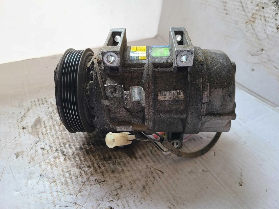 Volvo S80 1999-2001 compresor de aire acondicionado a través de VIN 197614 DKS17CH modelo OEM 8708581 Foto 4 de 4