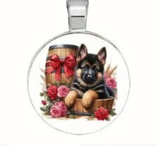 German Shepherd Necklace Beautiful Floral Alsatian Guard Dog Pendant Design NEW